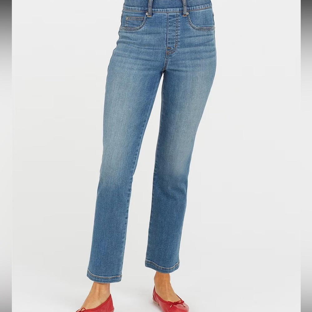 EUC Spanx straight leg jeans size petite small